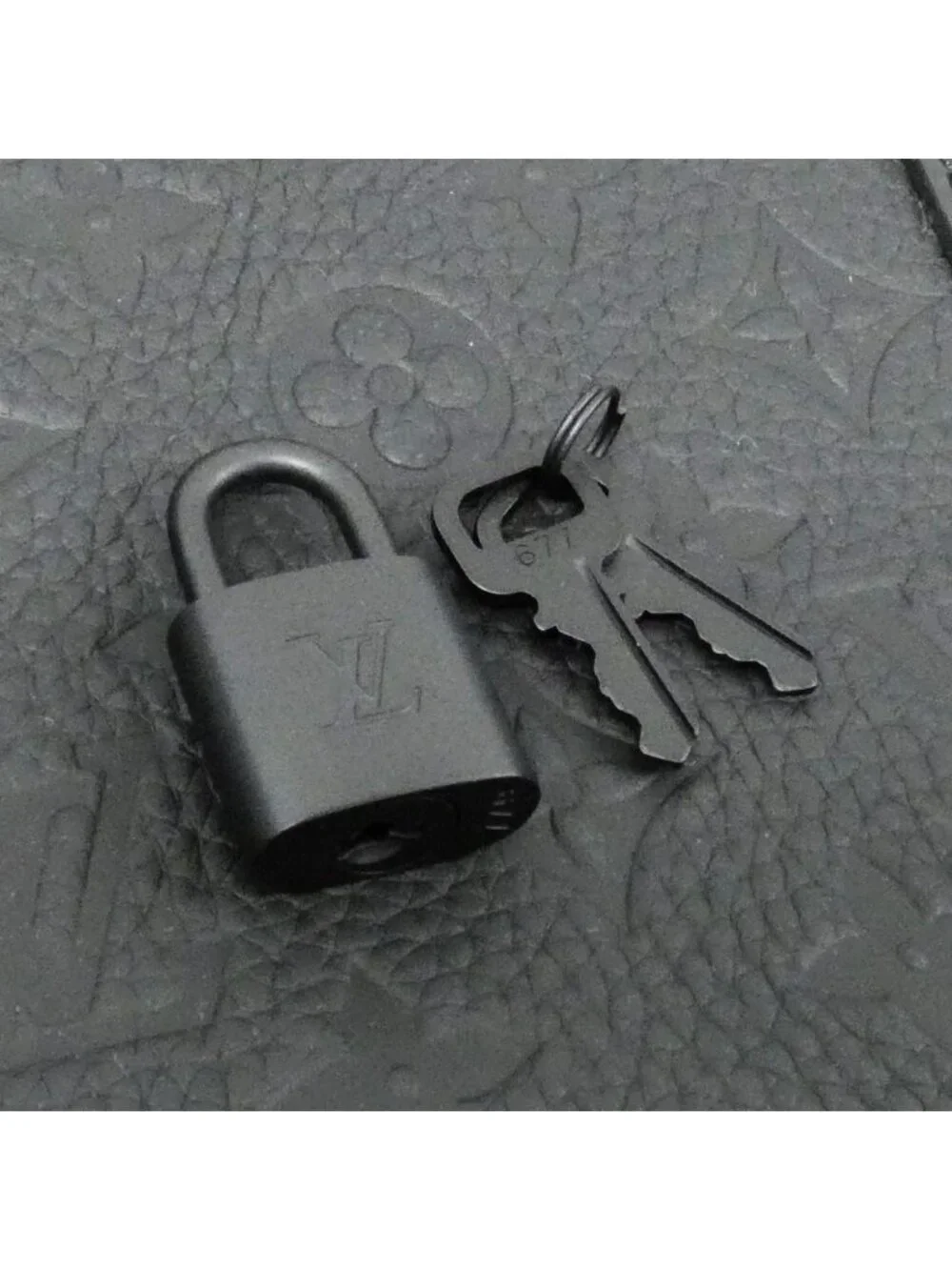 Louis Vuitton Taurillon Monogram Keepall Bandouliere 50 Boston